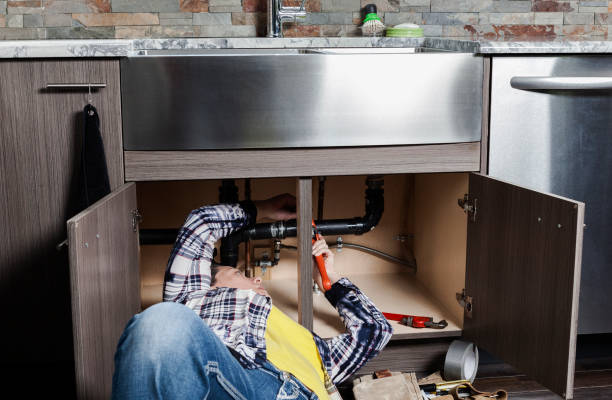 Best Clogged Drain Plumber  in Grinnell, IA